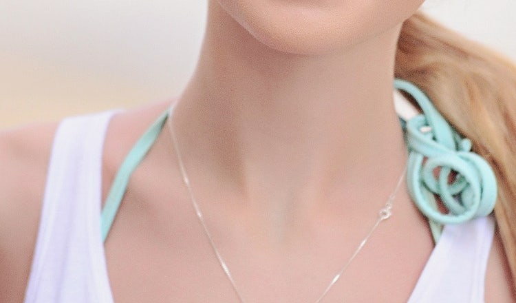 가로 목주름 필러 벨로테로 필러 가격 용량 시술방법 관련 이미지 6