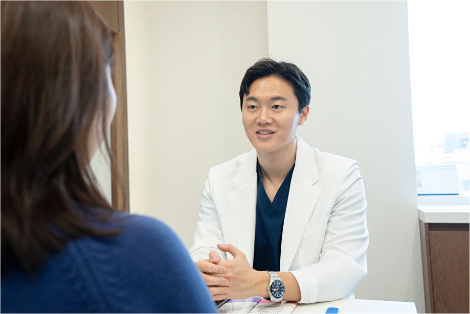 입술필러 유지 기간, 자연스러운 결과를 위해 반드시 확인해야 하는 점은? 관련 이미지 6