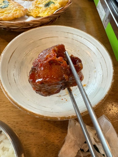 [속초 맛집] 속초생대구 - 수요미식회 블루리본서베이 11개 생대구 & 생대구전 동명항 주차가능 맛집. 관련 이미지 33