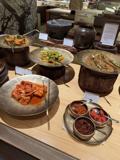 [롯데호텔서울] 라세느 - 뷔페는 먹고싶을 때 가야 제맛이지! 아내 생일 디너 뷔페 방문 후기. 트레비 클럽 쿠폰 사용. 관련 이미지 28