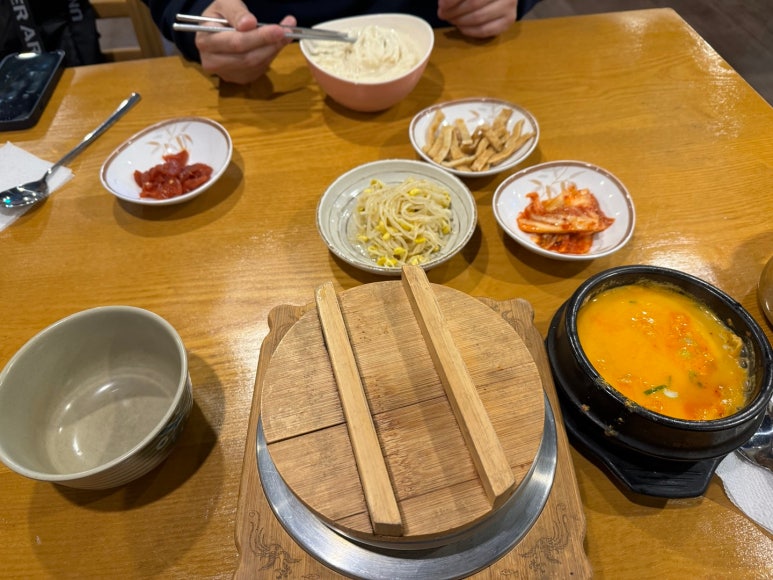 [옥수역 맛집] 콩빠두 - 365일 콩국수를 먹을 수 있는 동네 한식 맛집! 쭈꾸미제육볶음과 콩비지찌개도 맛있다! 주차꿀팁. 관련 이미지 8