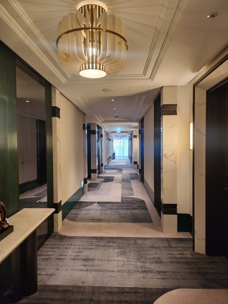 조선팰리스 그랜드 마스터스 룸 프로포즈 후기 + 격물공부와 커스터마이징 추천! (Feat. 클럽조선 플래티넘 멤버십) 관련 이미지 4