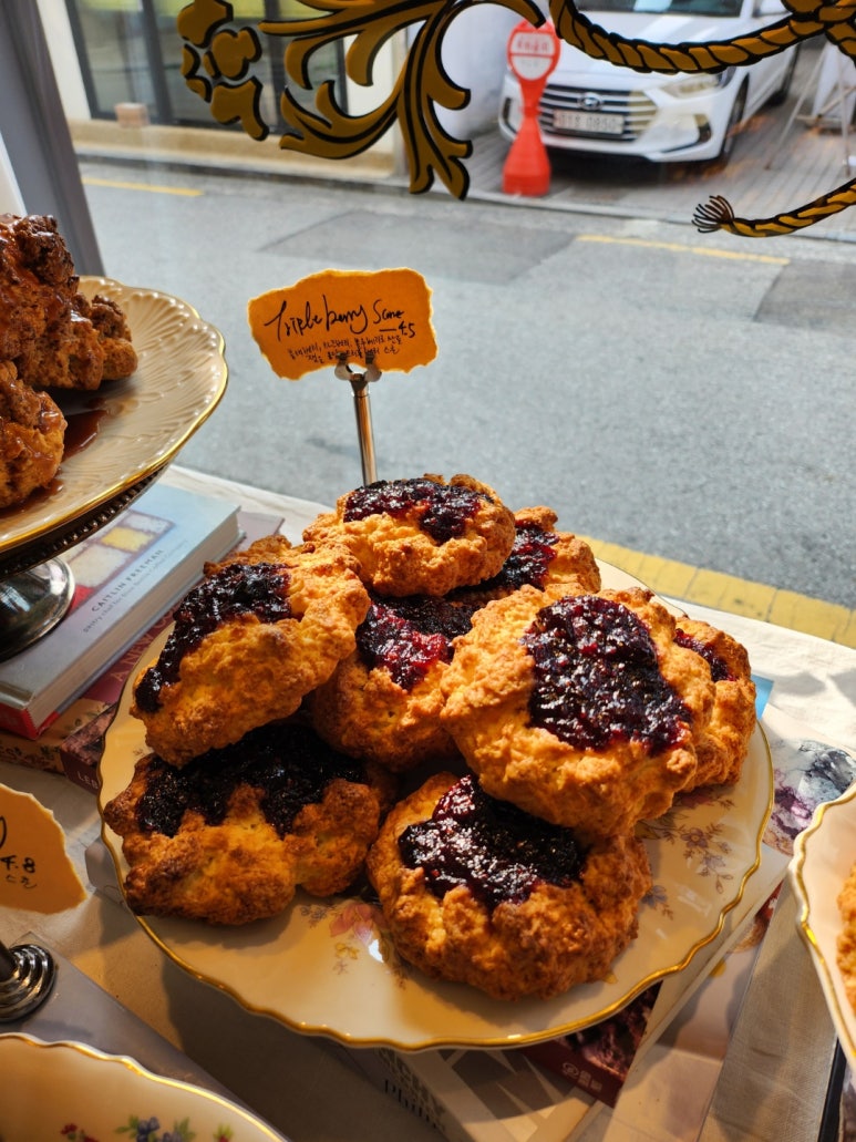 ★★★★★ [성북동 베이커리] 스프레드 서울 - 올타임 넘버원 스콘 맛집. 죽기전에 꼭 먹어봐야 함. 메뉴 추천. 관련 이미지 9