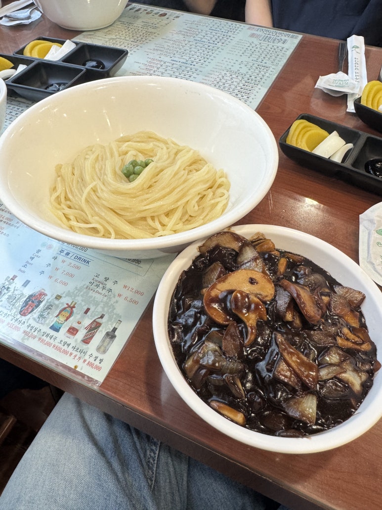 [신사역 맛집] 북경반점 - 탕수육, 깐풍기가 맛있다는 곳에서 간짜장 시켜먹었던 점심 솔직 후기. 관련 이미지 6