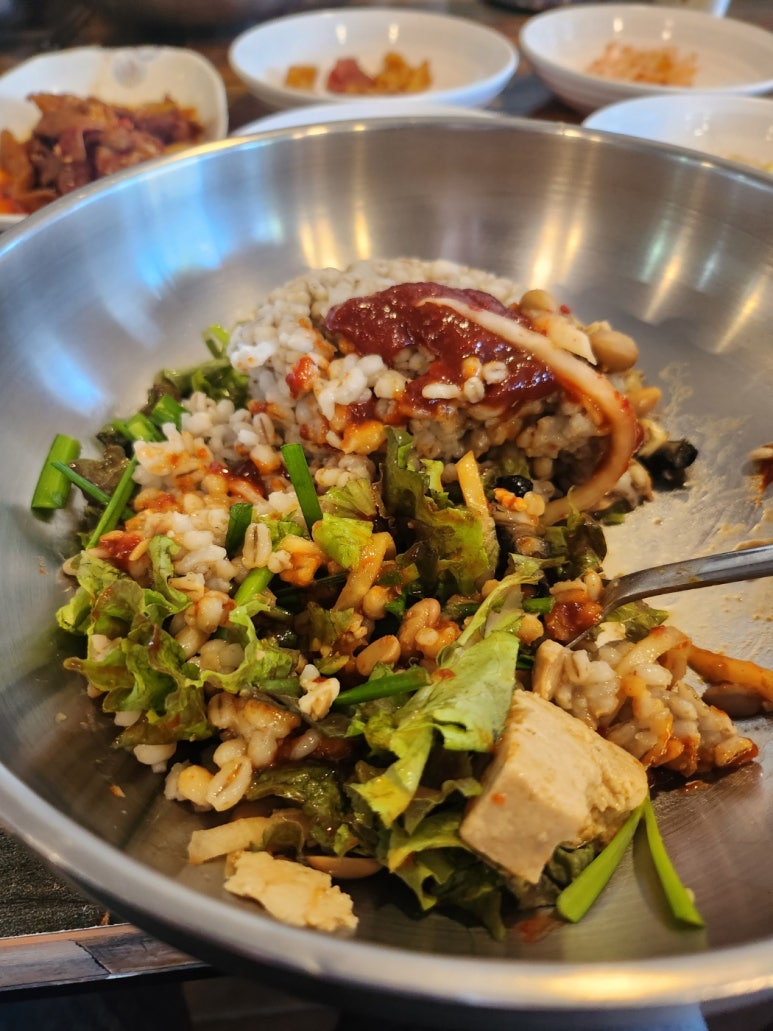 [삼성동 맛집] 도명골청국장 - 성시경 먹을텐데 특급 가성비 청국장 & 보리밥 맛집 비교. 제육볶음, 수육 등 사이드 메뉴도 맛있다 !! 관련 이미지 19