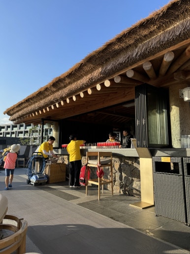 JW메리어트 제주 호캉스 - 신한 메리어트 본보이 ; 플래티넘 티어로 포인트숙박, 발렛주차, 야외수영장, 사우나, 조식숙제 후기. (1) 관련 이미지 36