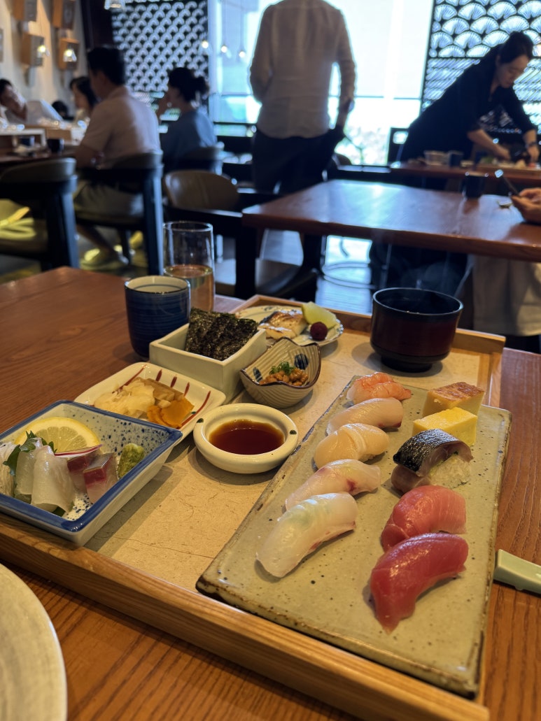 [Grand Hyatt Seoul] Kaori — Honest Review of the Lunch Sushi Omakase and Tray Set. Earn Double World of Hyatt Points. image 23