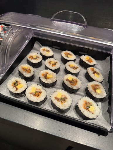 오사카 간사이 국제공항 에어사이드 (Airside) 라운지 추천 후기. Feat. 국민 헤리티지 리저브 동반자 입장 라운지앱. 관련 이미지 15