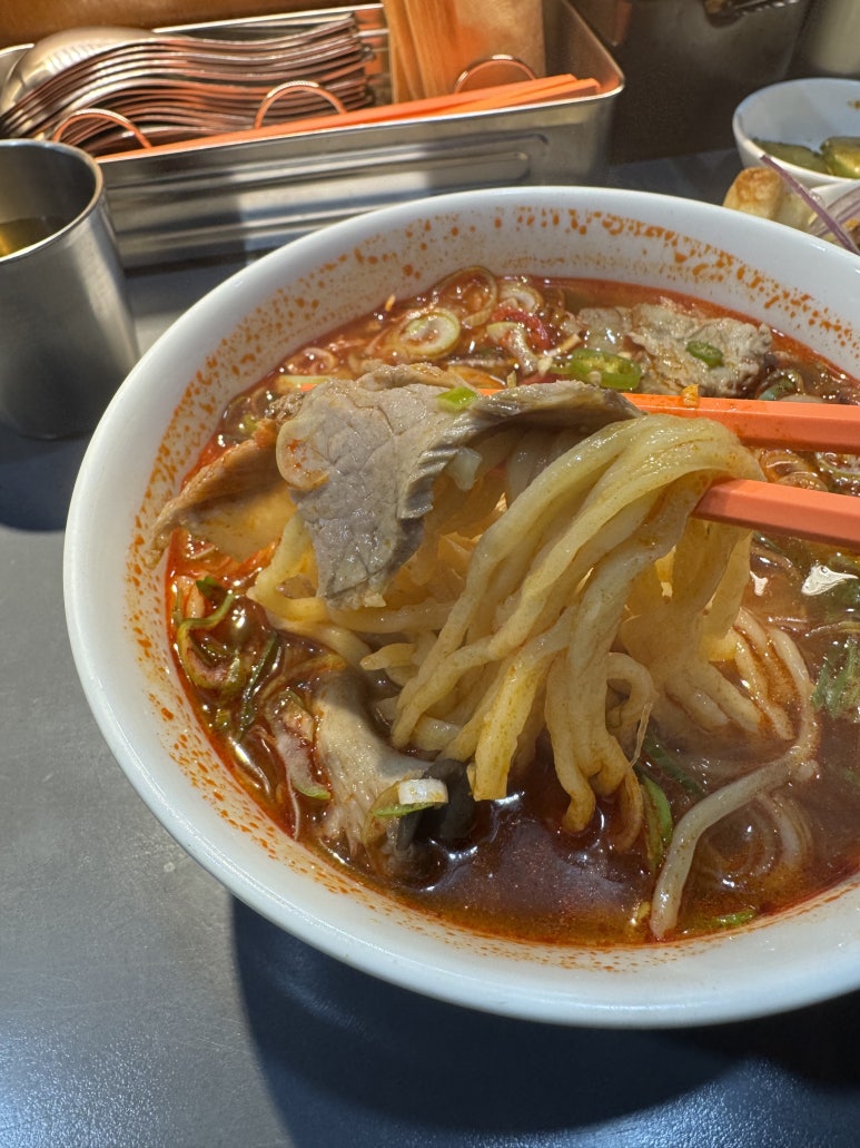 [신촌 맛집] 정육면체 신촌점 - 미쉐린 가이드 홍탕 우육면, 깨부수면, 유린기 내돈내산 솔직후기. 관련 이미지 14