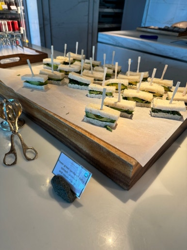 콘래드 방콕 호캉스의 모든 것 - 조식과 이그제큐티브 라운지 비교, 현아플, 힐튼 아너스 골드. 방콕 5성호텔 추천. (2) 관련 이미지 38