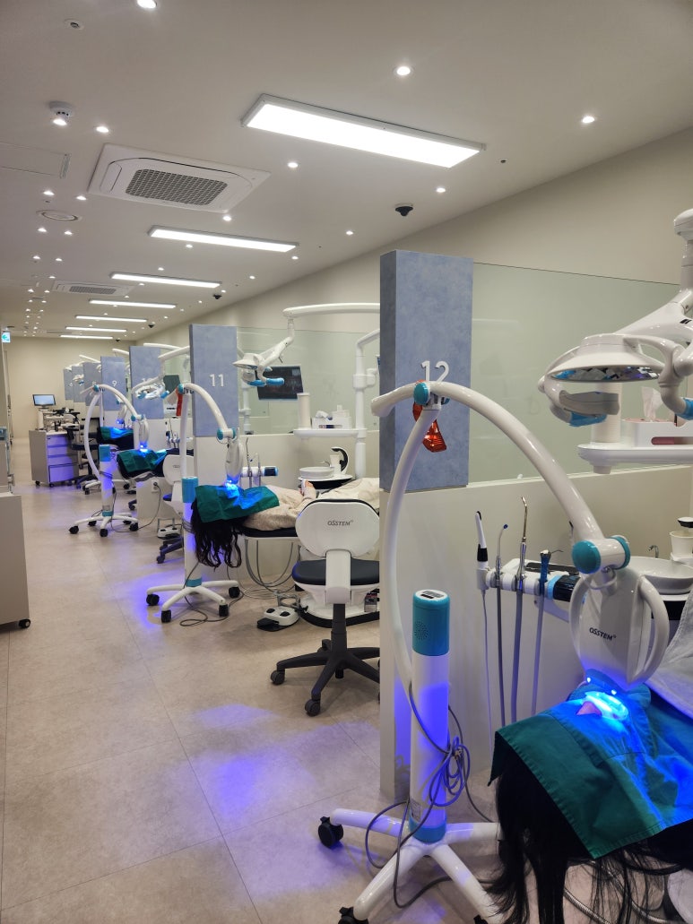 치아미백 성지 : 전국1등 레브치과 (월 2000건 시술) 관련 이미지 3