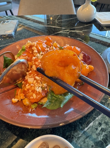 [롯데호텔 월드] 도림 더 칸톤 테이블 - 칠리 중새우, 한우 안심 탕수육 그리고 게살 볶음밥 맛집 후기. 잠실 룸예약 가능한 중식당 추천. 관련 이미지 18