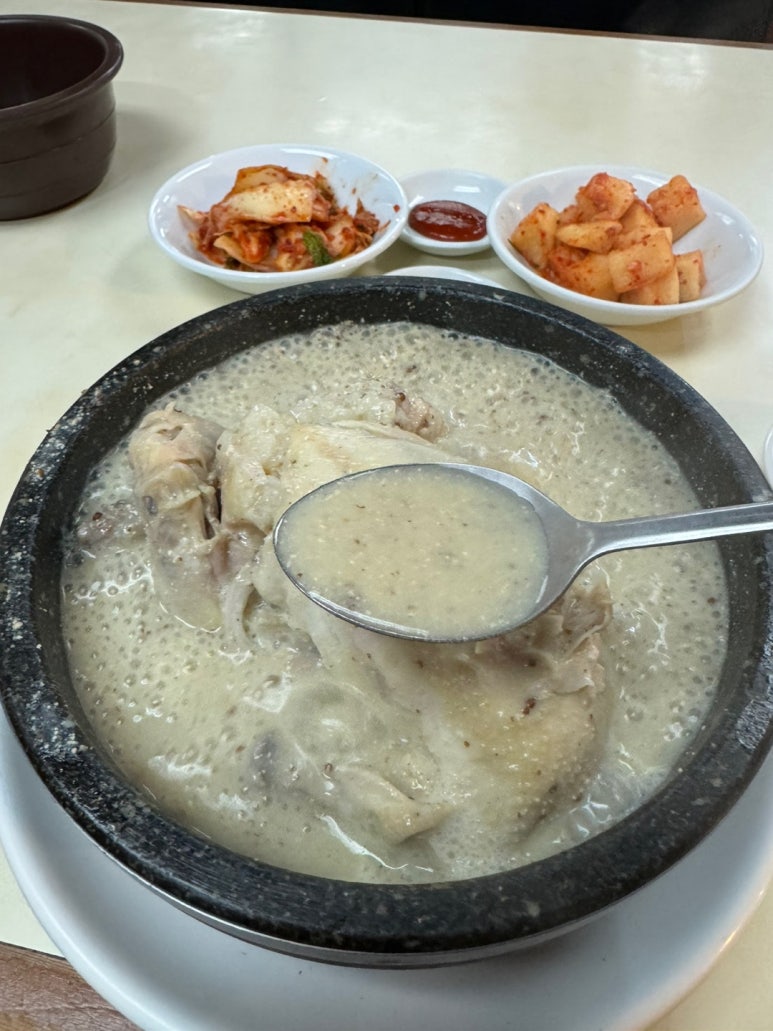 [여의도 맛집] 파낙스 - 40년 역사의 들깨삼계탕 맛집. 2024년 말복의 추억. 관련 이미지 15