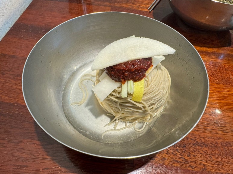 [용인 대장동 맛집] 고기리막국수 - 수요미식회 블루리본서베이 들기름막국수 맛집. 평일 오픈런 후기. 관련 이미지 19