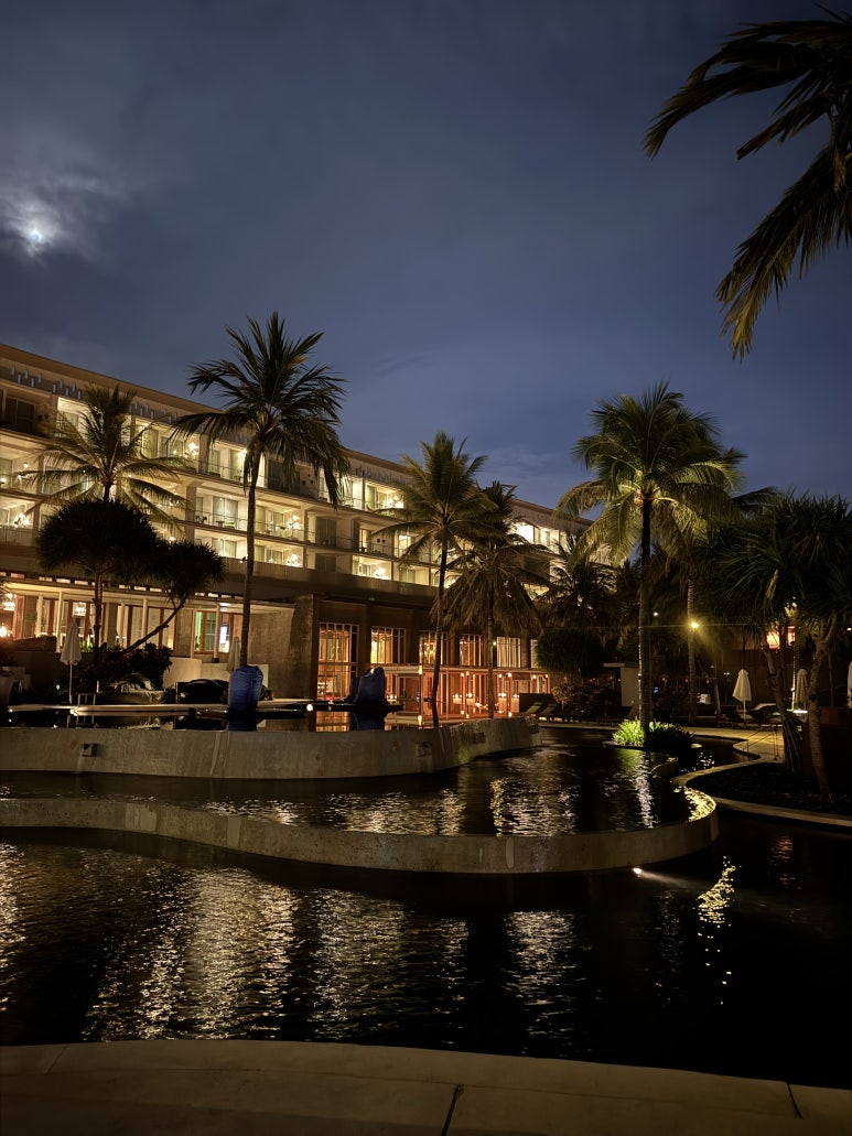 W 발리 스미냑 1편 - 킹베드 오아시스 빌라 둘러보기! 플래티넘 업그레이드 후기. 관련 이미지 39