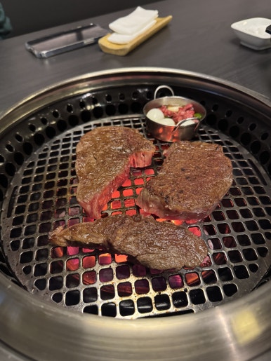 [신사역 맛집] 우가 WOOGA - 미쉐린 숙성 한우 찐 맛집. 비싸고 맛있는 후기. 관련 이미지 25