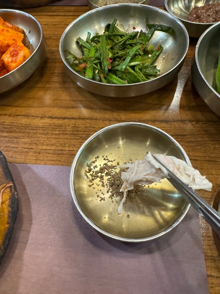 [교대역 맛집] 3대 삼계장인 - 잣삼계탕, 녹두삼계탕, 전기구이 모두 먹어본 솔직후기. n번째 방문. 줄서는식당, 맛있는녀석들 삼계탕. 관련 이미지 21