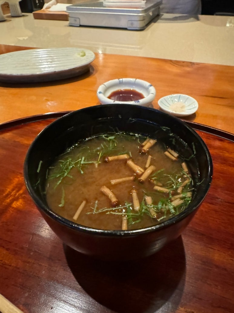 [그랜드 하얏트 서울] 카우리 - 스시조 뺨치는 최고의 디너 스시오마카세. 맛있는 스시는 배부르지 않는다. 현대카드 할인. 관련 이미지 40