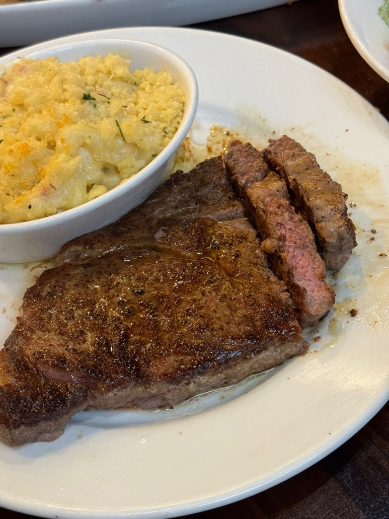 [괌 스테이크 맛집 정복] - 루비튜즈데이, 롱혼스테이크, 쓰리스퀘어. 현지인 추천 내돈내산 간단비교. 관련 이미지 25