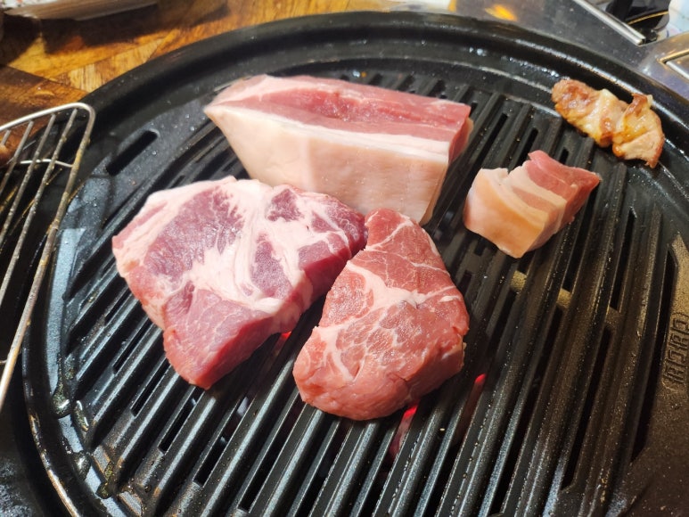 ★★★★★[오금동 오겹살] 쌍대 - 미친 쫄깃한 오겹살 맛집. 금돼지식당 맞먹는 숨겨진 맛집! 주차 가능. 관련 이미지 1