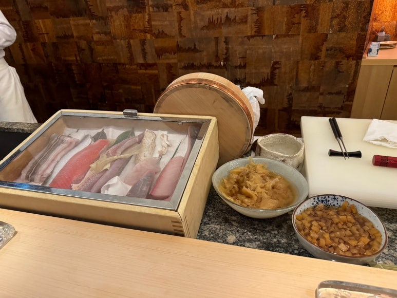 [콘래드 오사카 레스토랑] 쿠라(KURA) - 蔵 Teppanyaki & Sushi - 오마카세 스시 맛집. 현아플, 힐튼 골드 할인. 예약방법. 관련 이미지 11