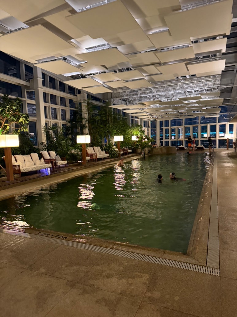 파크하얏트 부산 - 파크 이그제큐티브 마리나 스위트 & 스탠다드 룸 비교! 광안대교뷰, 조식, 수영장, 월드오브하얏트, GOH, 부산 5성호텔 비교&추천. 관련 이미지 42