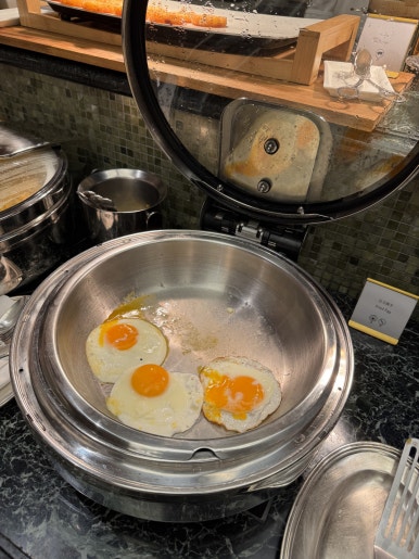 더 리츠칼튼 오사카 2편 - 1인 6,000엔 조식 뷔페 꼭 드셔보세요!! 티어로는 지원 안됨 후기. 관련 이미지 16