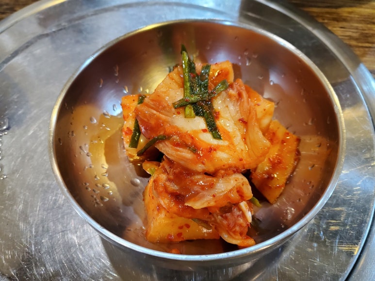 ★★★★★[을지로 한우곰탕] 애성회관 - 올타임 넘버원 한우곰탕. 수육이 정말 맛있는 곳. 아직도 안가보셨나요?? 관련 이미지 2