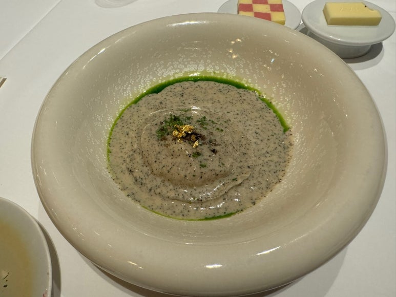 [시그니엘서울] STAY -미슐랭 1스타 프렌치 레스토랑 디너 풀코스. 훌륭하고 멋진 공간을 81층에.. 발렛주차 신용카드. 롯데상품권 사용후기. 관련 이미지 41