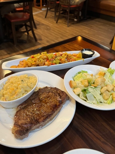 [괌 스테이크 맛집 정복] - 루비튜즈데이, 롱혼스테이크, 쓰리스퀘어. 현지인 추천 내돈내산 간단비교. 관련 이미지 2