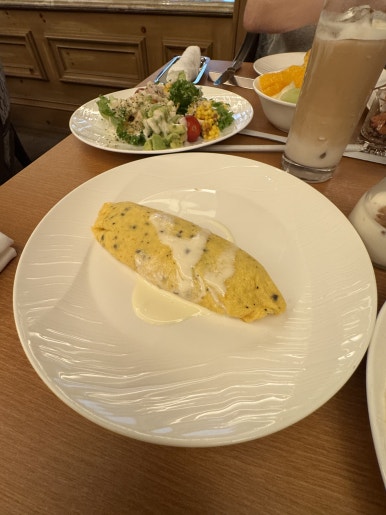 더 리츠칼튼 오사카 2편 - 1인 6,000엔 조식 뷔페 꼭 드셔보세요!! 티어로는 지원 안됨 후기. 관련 이미지 27