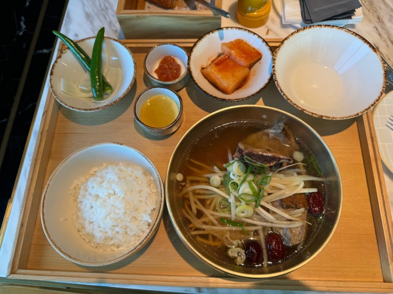 JW메리어트 제주 호캉스 - 신한 메리어트 본보이 카드 호텔 조식 5만원 할인 (조식숙제) 메뉴 추천. 아일랜드 키친 중식과 디너 뷔페까지. (2) 관련 이미지 20