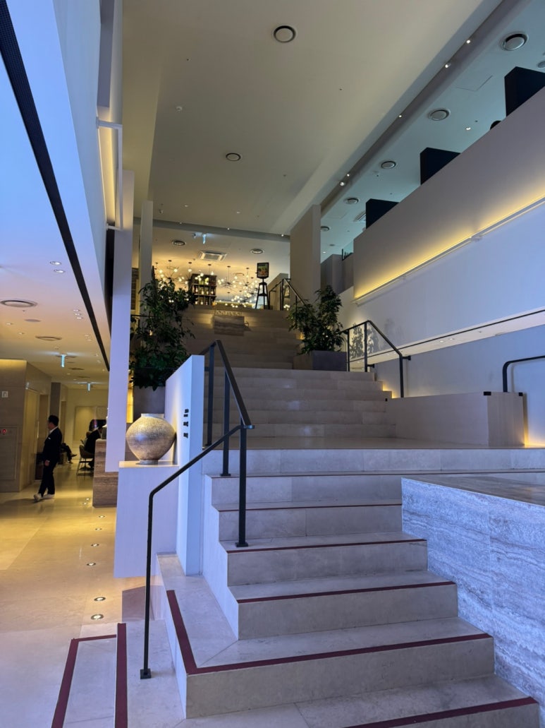 [안다즈 서울 맛집] 조각보 - 스파게티와 갈비찜 그리고 망고빙수 내돈내산 후기. 현아플 비마게 그리고 신한카드 더베스트+ 로 반값에 아기의자와 호텔 발렛 나들이! 관련 이미지 5