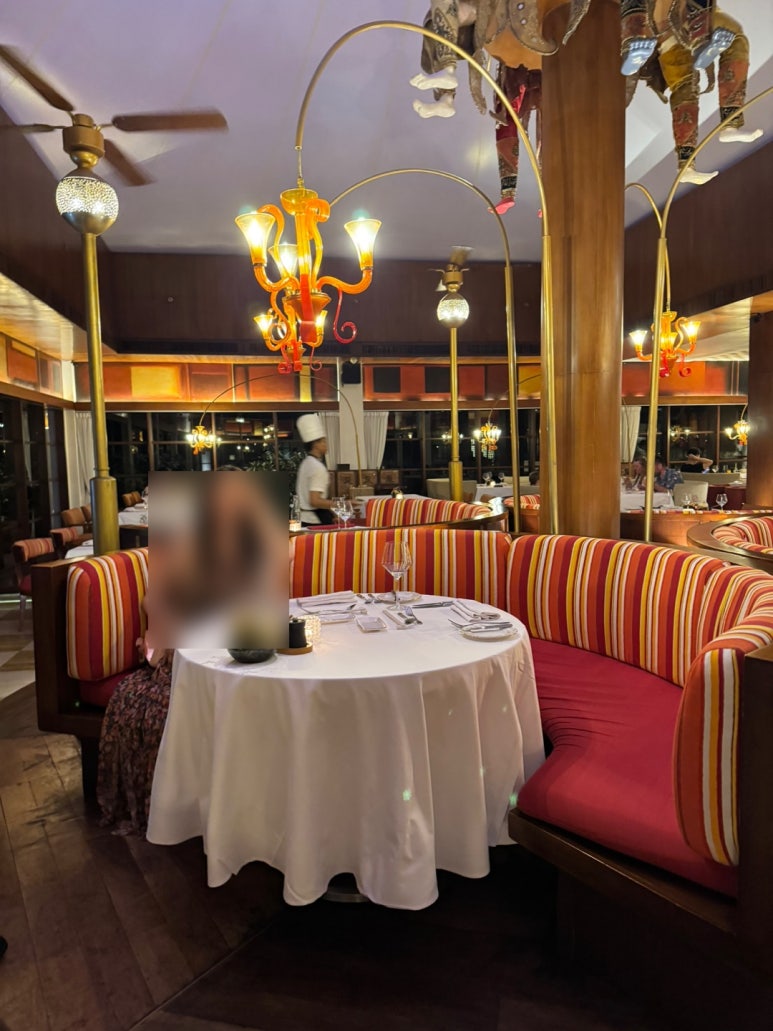 세인트레지스 발리 2편 - 미쉐린 레스토랑 Kayuputi. 플래티넘 티어로 즐기는 조식 그리고 디너 솔직 후기. 불가리 발리랑 비교!! 관련 이미지 8