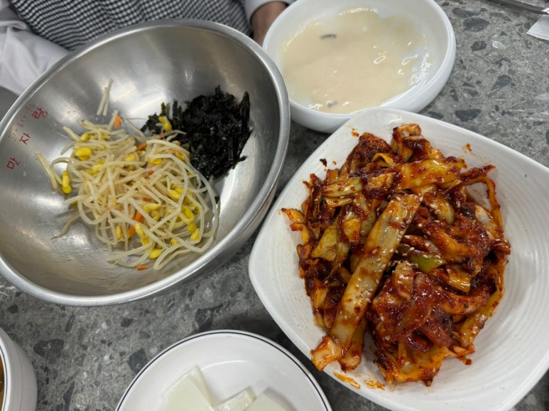 [선릉역 맛집] 맛자랑 - 서울 3대 콩국수 맛집. 맛있는녀석들 출연한 백반 맛집. 맛, 위치, 주차, 영업시간 모두 완벽하다.. 관련 이미지 14