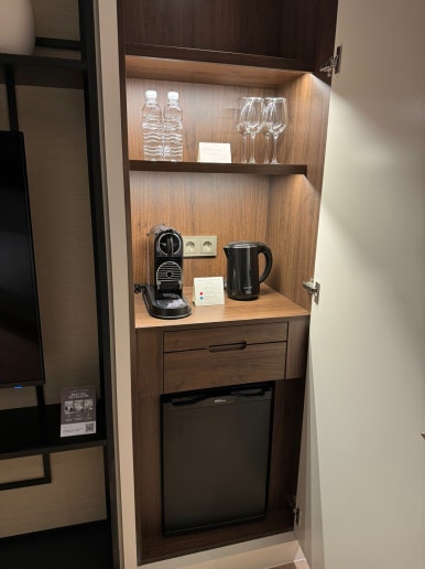 그랜드조선 부산 - 클럽조선 플래티넘 100배 이용하기. 해운대 오션뷰 생일 기념 룸 업그레이드! 프리미어 오션뷰 킹 + 수영장 + 발렛주차 후기. (feat. 웨스틴조선부산) 관련 이미지 19