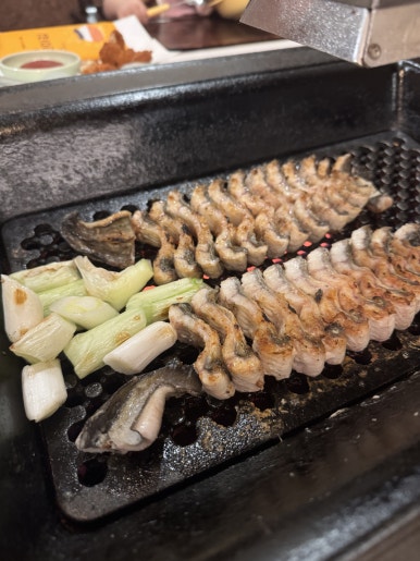 [논현동 맛집] 영동장어 - 성시경 먹을텐데 추천 맛집. 주류 라인업, 룸 아이 동반 가능, 슈퍼카 발렛가능!.. 관련 이미지 35