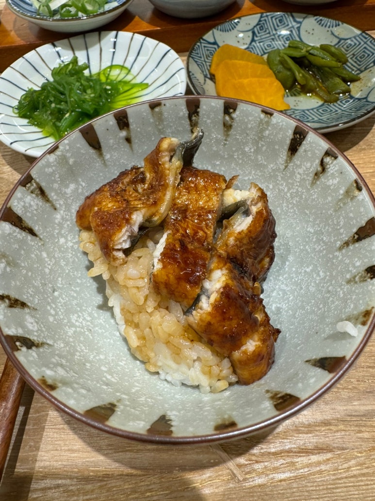 [서울역 장어덮밥] 함루 서울역점 - 히츠마부시 보통 1마리. 마루심, 서설, 키쿠카와와 비교. 예약시 룸이용가능.주차 가능. 관련 이미지 19