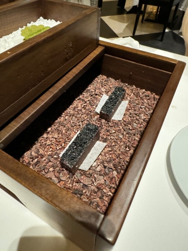 [시그니엘서울] STAY -미슐랭 1스타 프렌치 레스토랑 디너 풀코스. 훌륭하고 멋진 공간을 81층에.. 발렛주차 신용카드. 롯데상품권 사용후기. 관련 이미지 66