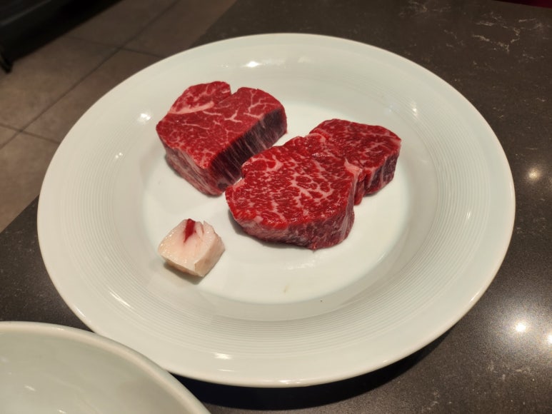 [압구정 맛집] 삼원가든 - 1탄 DINEHILL WEEK 50% 할인. 미슐랭 양념갈비,등심,안심,냉면 다 먹어보기. 400번대 대기후기. 관련 이미지 22