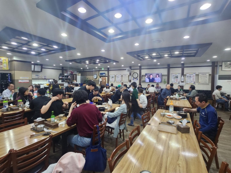 [보라매역 순대국밥] 서일순대국 - 순대국은 맛있었으나 분위기가 꽝. 관련 이미지 6