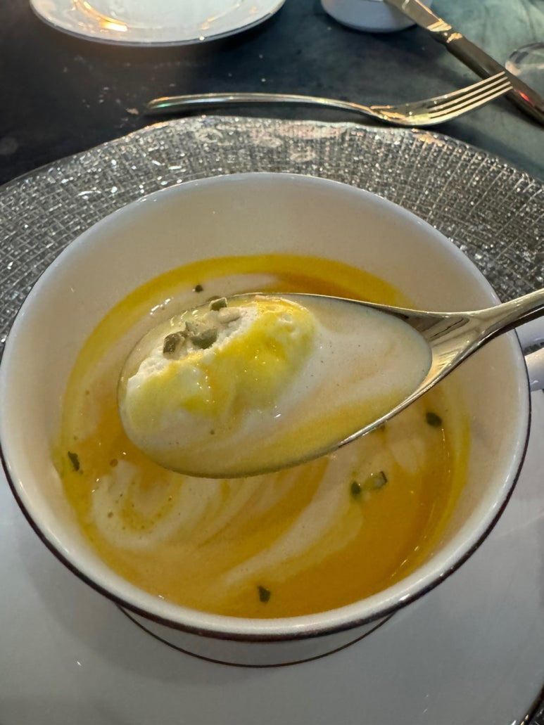 시그니엘 부산 결혼식 참석 후기. 세상 멋있는 결혼식장! 프렌치 코스요리 식사 후기. (feat. 허각 축하공연) 관련 이미지 34