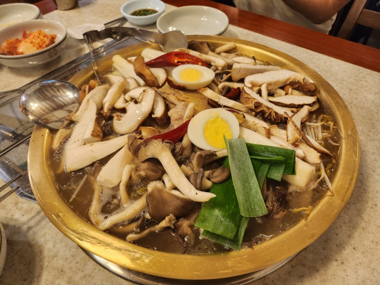 [을지로 한우어복쟁반] 남포면옥 - 미쉐린가이드 이북식 어복쟁반(소) 대통령 맛집. 45년된 수요미식회 전통의 맛집! 주차팁. 관련 이미지 1