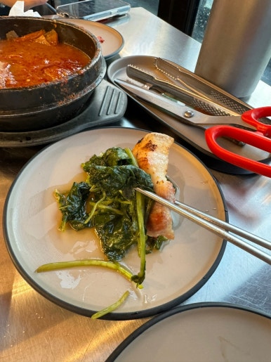 [제주공항 근처 맛집] 고기장 - 숙성 제주흑돼지 인생맛집. 제주도 흑돼지 오션뷰 맛집. 재방문의사 가득함. 관련 이미지 28