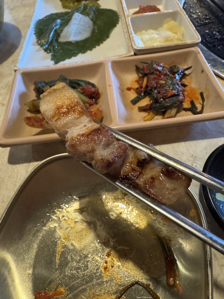 [신사역 맛집] 꿉당 - 미쉐린 빕구르망, 블루리본서베이에 빛나는 목살, 오겹살, 트러플 짜파게티. 관련 이미지 23