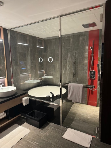 콘래드 오사카 호캉스의 모든 것 - 현아플, 힐튼 아너스 골드, 조식, 라운지, 레스토랑, 수영장, 사우나. Adieu 2023. (1) 관련 이미지 19