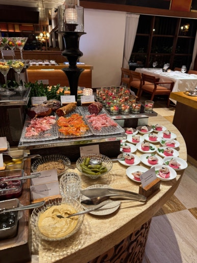 세인트레지스 발리 2편 - 미쉐린 레스토랑 Kayuputi. 플래티넘 티어로 즐기는 조식 그리고 디너 솔직 후기. 불가리 발리랑 비교!! 관련 이미지 20