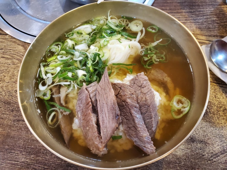 ★★★★★[을지로 한우곰탕] 애성회관 - 올타임 넘버원 한우곰탕. 수육이 정말 맛있는 곳. 아직도 안가보셨나요?? 관련 이미지 1