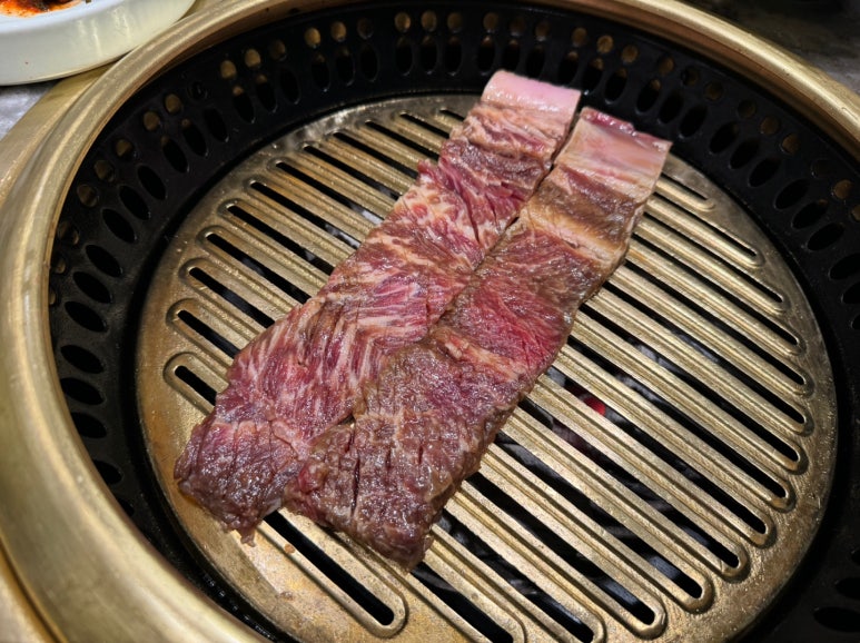 [2024 다인힐 위크] 삼원가든 - 50% 할인. 미쉐린가이드 한우 양념갈비, 소고기 구이, 물냉면 맛집. 압구정 최고의 가족모임. 발렛가능. 관련 이미지 45