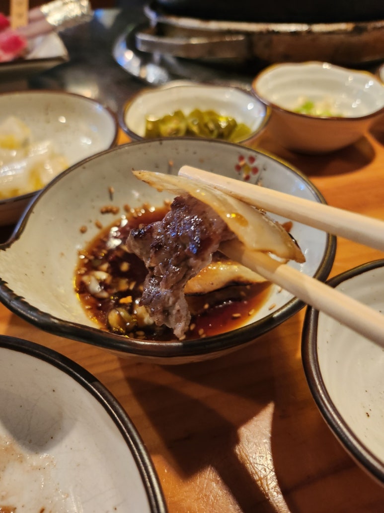 [홍대 양고기] 이치류 본점 - 7년 연속 미슐랭 양고기 맛집. 연예인 맛집. 1티어 양고기집. 관련 이미지 19
